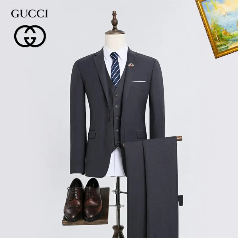 gucci survetements manches longues pour homme s_1235703:survetement Gucci collection